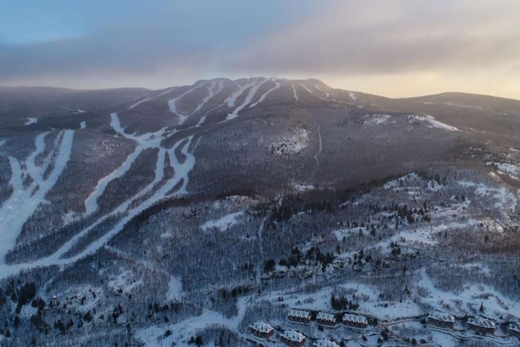 L'Erabliere Tremblant Ski Inout Condo W 2Bdrs Mont-Tremblant Ngoại thất bức ảnh